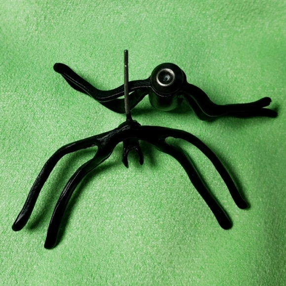 🕷 Scary 3D Spider Halloween Illusion Easy Costume - Picture 3 of 7